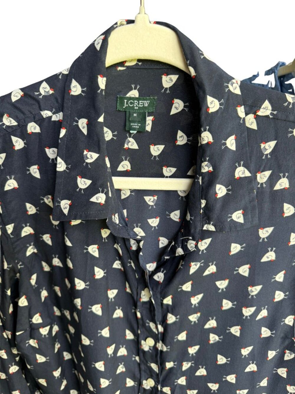 J.Crew Silk Chicken Print Blouse Medium Novelty Button Down 100% silk - Picture 3 of 5